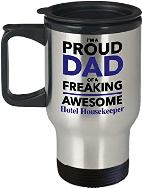 Ponosni tata iz Freaking Awesome Hotel Houseeke putničke šalice kave, Dan očeva poklon za tatu od sina kćeri Kids