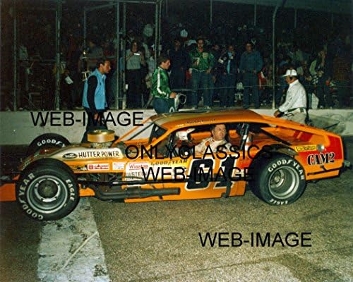 Samo Classics 1983. Legenda Richie Evans izmijenila je Champ Hutter V8 Motor Auto Racing 8x10 Photo